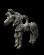 Luristan Groot amulet - ingespannen paard - zeer nauwkeurige