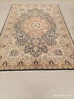 Agra - Vloerkleed - 276 cm - 190 cm - Indiaas Agra-tapijt, Huis en Inrichting, Stoffering | Tapijten en Kleden, Nieuw