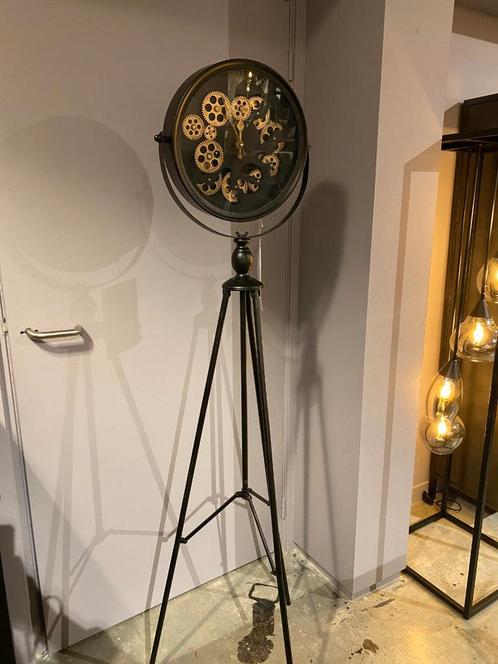 Puntero radarklok - Pronto Wonen, Huis en Inrichting, Woonaccessoires | Klokken, Nieuw, Ophalen of Verzenden