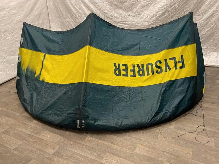 Flysurfer ERA 10m | Ex demo, Watersport en Boten, Kitesurfen, Ophalen of Verzenden