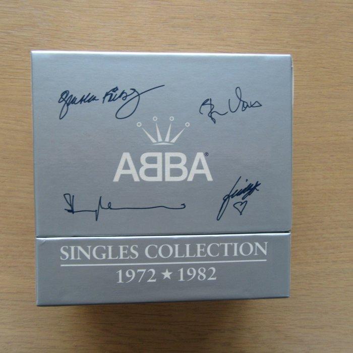 ABBA - Singles Collection 1972 - 1982 + 2 CDs: Waterloo, Cd's en Dvd's, Vinyl Singles