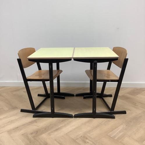 Tweedehands complete school set Eromes 10 stoelen + 10, Huis en Inrichting, Stoelen, Eén, Zwart, Gebruikt, Hout, Ophalen of Verzenden