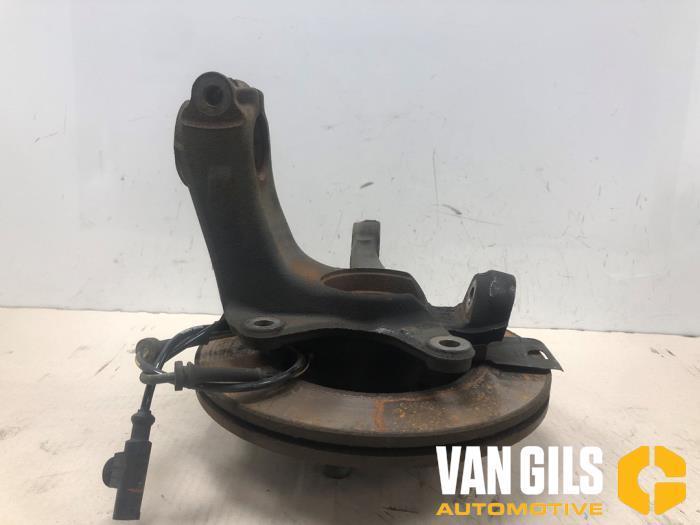 Fusee rechts-voor Toyota Aygo O323193, Auto-onderdelen, Ophanging en Onderstel, Ophalen of Verzenden