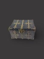 Scheepskist of kapiteinskist - Kist - Olive, Antiek en Kunst