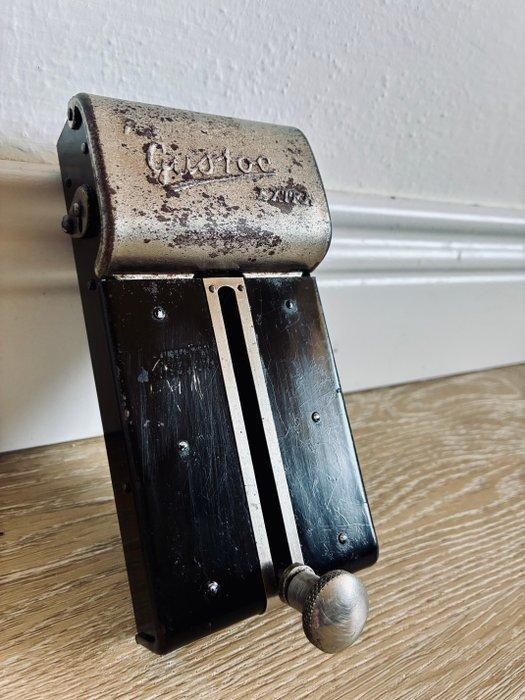 Gustav Ochsenfarth - Scheermes Industrieel design, Antiek en Kunst, Curiosa en Brocante