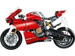 LEGO Technic Ducati Panigale V4 R 42107 bouwset van een