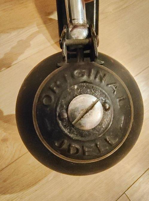 Kaiser Idell & Co. - Christian Dell - Tafellamp - 6552 -, Antiek en Kunst, Antiek | Lampen