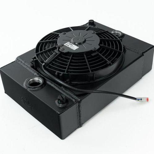 CSF Universal Drag Race / Tuck Radiator w/9in Spal Fan -, Auto-onderdelen, Motor en Toebehoren, Ophalen of Verzenden
