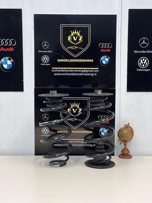 Mercedes Vito schroefveer achter bj.2020 Artnr. A4473240684, Auto-onderdelen, Ophanging en Onderstel, Gebruikt, Mercedes-Benz