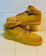 Nike - Air Force Caramel P49,5 - Sneakers - Maat: EU 49.5 -, Nieuw