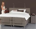 Caresse Silver 4700 elektrisch, Nieuw