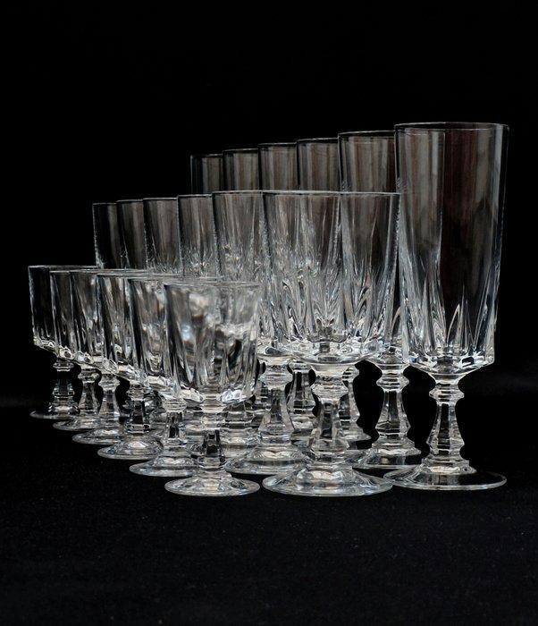 Crystal DArques - Drinkservies voor 6 (18) - Louvre -, Antiek en Kunst, Antiek | Meubels | Tafels