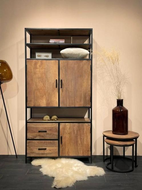 Opbergkast Sturdy 200 cm – Mangohout & Zwart Staal, Huis en Inrichting, Kasten | Wandmeubels, 25 tot 50 cm, Met lade(s), Met deur(en)