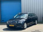 Zakelijke Lease |  Škoda Superb Combi 1.5 TSI ACT Business E, Auto's, Automaat, Gebruikt, Euro 6, Overige kleuren
