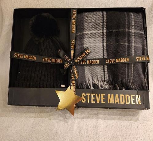 Steve Madden Zwart/grijs 2 stuks Gift Set-Sjaal en Muts, Kleding | Heren, Mutsen, Sjaals en Handschoenen, Verzenden