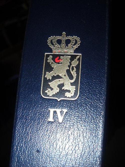 België - davo album Luxe gewatteerd IV 1985 tot 1994, Postzegels en Munten, Postzegels | Europa | België