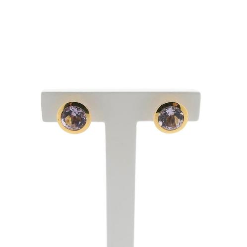 18 Krt. Gouden oorstekers met lila gekleurde zirconia, Sieraden, Tassen en Uiterlijk, Oorbellen, Overige kleuren, Gebruikt, Met edelsteen