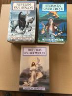 Marion Bradley - Historische Fantasy - 3 Dikke Hardcovers, Ophalen of Verzenden, Gelezen
