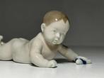 Royal Copenhagen - Beeldje - Toddler Crawling #1739 -