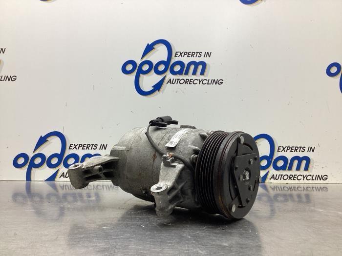 Mini Aircopomp 2018w1 w10b16a, Auto-onderdelen, Airco en Verwarming, Gebruikt, Ophalen of Verzenden