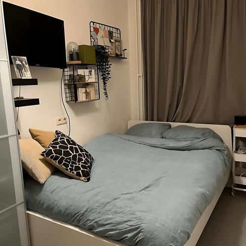 Studentenkamer aan de Bilderdijkstraat gevonden in Leeuwarde, Huizen en Kamers, Kamers te huur, Minder dan 20 m², Leeuwarden