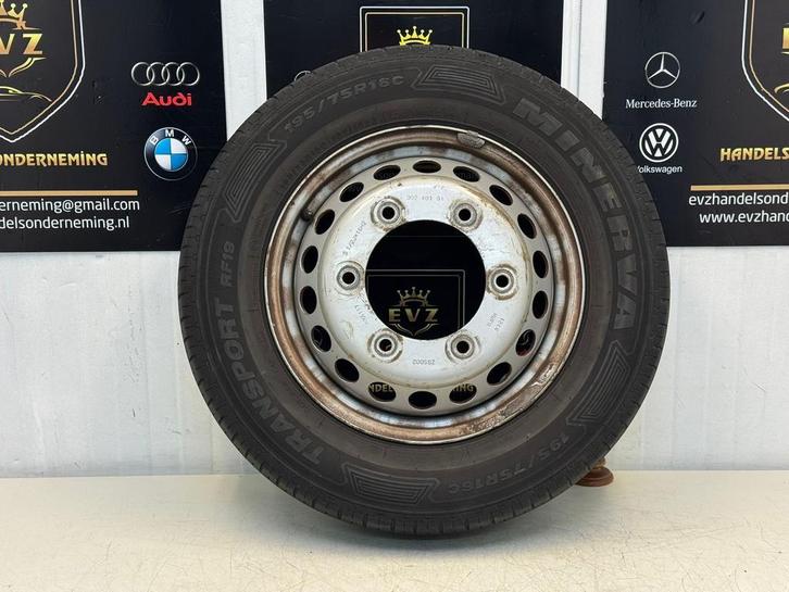 Mercedes Sprinter reservewiel  bj.2014 195/75R16C 6x205, Auto-onderdelen, Banden en Velgen, 16 inch, Zomerbanden, 195 mm, Bestelwagen