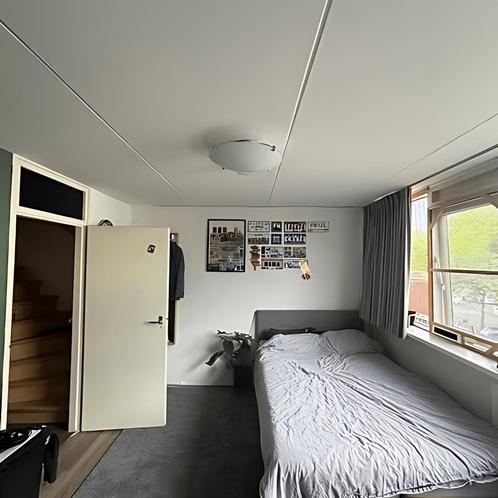 Kamer in Delft met tuin en mannelijke huisgenoten gevonden i, Huizen en Kamers, Huizen te huur, Direct bij eigenaar, Zuid-Holland