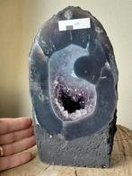 Prachtige grote zware Amethist geode - mooie kristallen -, Verzamelen, Mineralen en Fossielen