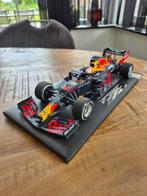 Minichamps 1:18 - Modelauto - Aston Martin Red Bull Racing, Nieuw