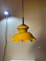 Lamp - Retro Gele Hanglamp met Golfrand - Glas