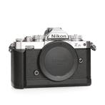 Nikon Z fc + GR-1 - 632 Kliks, Audio, Tv en Foto, Fotocamera's Digitaal, Ophalen of Verzenden, Zo goed als nieuw, Nikon
