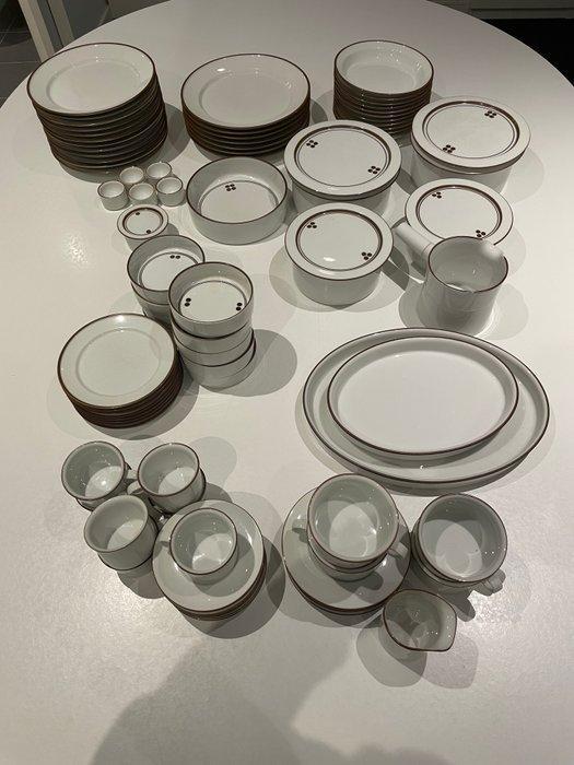 Royal Copenhagen - Tafelservies voor 6 (67) - Domino -, Antiek en Kunst, Antiek | Meubels | Tafels