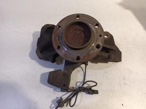 Wielnaaf rechts voor Mercedes-Benz Sprinter 3,5-t  311 CDI (, Auto-onderdelen, Ophanging en Onderstel, ARN erkend, Stiba lid, Erkend duurzaam
