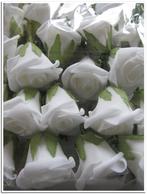 Foamroos +/-5 cm. bulk 250 stuks. wit (spierwit), Ophalen of Verzenden, Nieuw