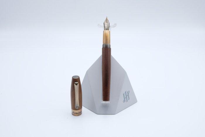 Montegrappa - Fortuna - Heartwood - (ISFOWRIO_002) - Vulpen, Verzamelen, Pennenverzamelingen
