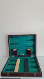 Bordspel - Backgammon in mooie vintage houten koffer