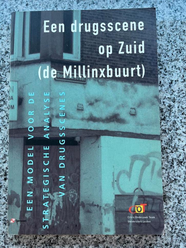 Een drugsscene op Zuid – de Millinxbuurt (Rotterdam), Boeken, Geschiedenis | Stad en Regio, 20e eeuw of later, Gelezen, Verzenden