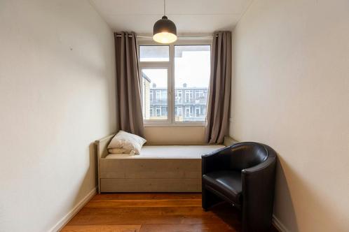 Studio te huur in s-Gravenhage - 60 m² - 2 kamer(s) - 2, Huizen en Kamers, Kamers te huur, Den Haag