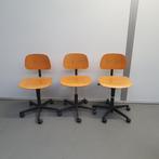 Set van 3 werkstoelen - houten zitting, Nieuw, Ophalen of Verzenden