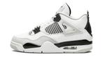Air Jordan 4 Retro Military Black, Nieuw