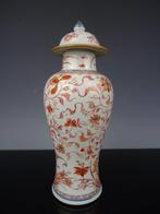 Vaas - Porselein - China - Kangxi (1662-1722), Antiek en Kunst, Antiek | Overige Antiek