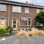 Tussenwoning met tuin en tijdelijke huur, Ouddorp