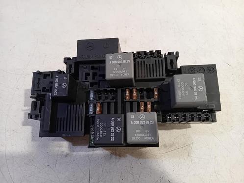 Zekeringkast Mercedes-Benz C-Class  C 180 A2229063701, Auto-onderdelen, Elektronica en Kabels, ARN erkend, Stiba lid, Erkend duurzaam