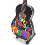 Miniatuur gitaar Happy Birthday met gratis standaard, Verzamelen, Muziek, Artiesten en Beroemdheden, Ophalen of Verzenden, Nieuw
