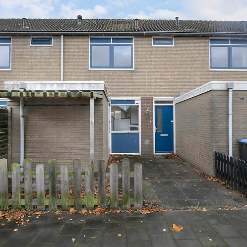 Huis met Tuin aan Marslaan 273 gevonden in Krommenie, Huizen en Kamers, Huizen te huur, Direct bij eigenaar, Overige soorten