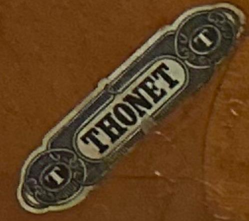 Thonet - Otto Wagner - Eettafel - vijfenachttig - Beuken,, Antiek en Kunst, Antiek | Meubels | Stoelen en Banken