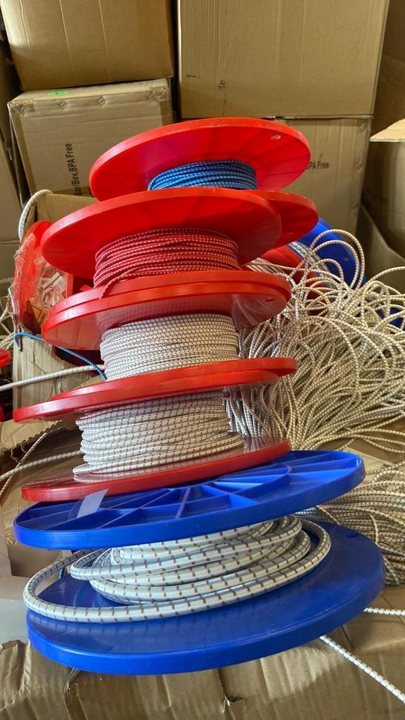 Elastiek koord Blauw - Wit - Rood uv bestendig vanaf € 5, Doe-het-zelf en Verbouw, Overige Doe-het-zelf en Verbouw, Nieuw, Ophalen of Verzenden