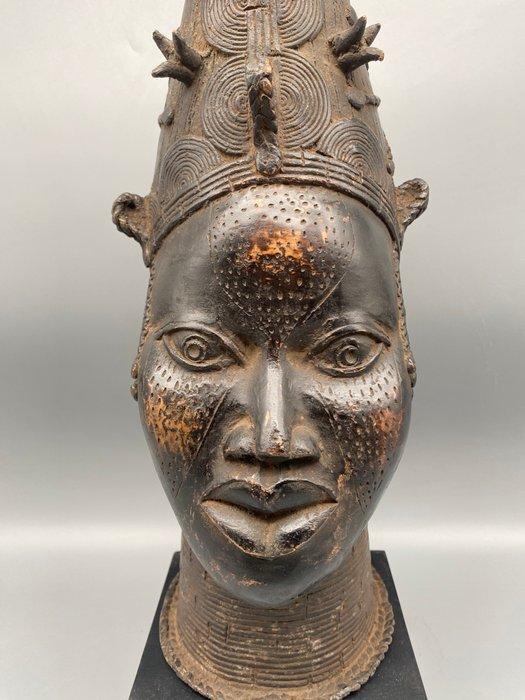 Prachtig gezicht uit Bénin City, Niger. - De ingevoerde, Antiek en Kunst, Kunst | Niet-Westerse kunst
