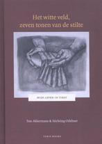 Het witte veld 9789492179265 Ton Akkermans, Boeken, Verzenden, Gelezen, Ton Akkermans