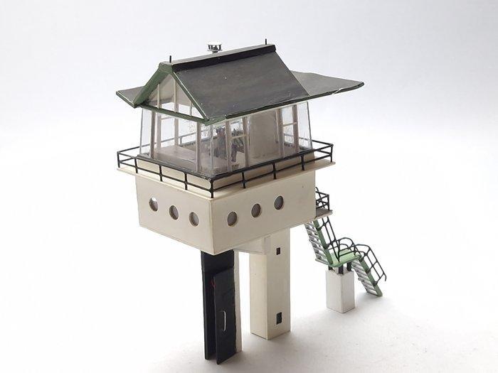 Zelfbouw H0 - Modeltreingebouwen (1) - Seinhuis Post T, Hobby en Vrije tijd, Modeltreinen | H0